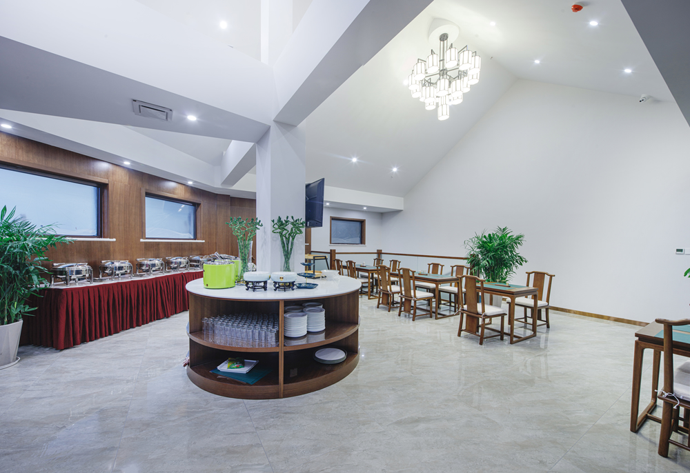自助餐厅