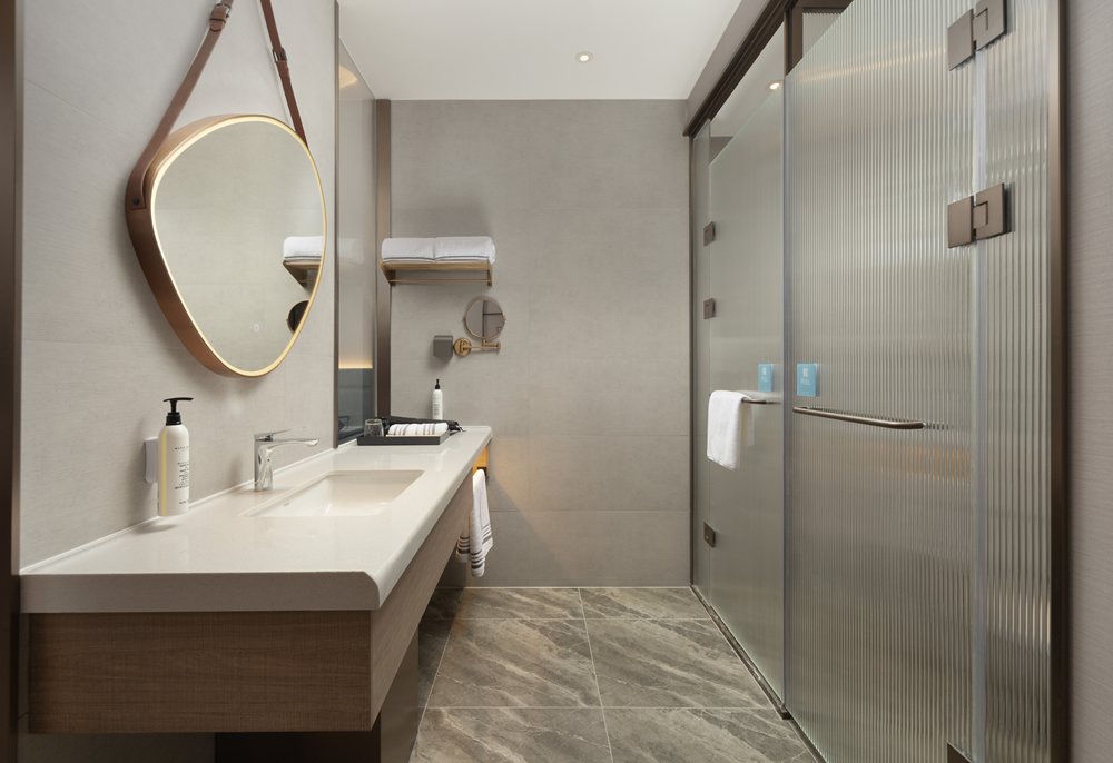 高级豪华房卫生间